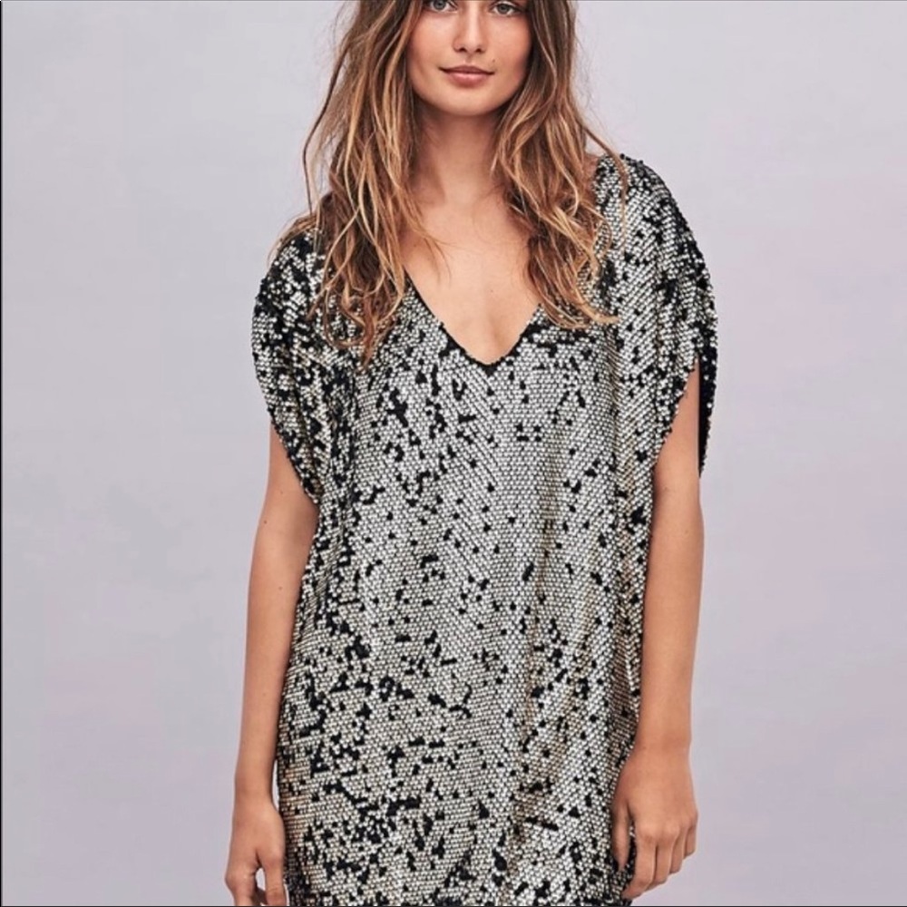 FREE PEOPLE Sequin short sleeve shirt - black and gold